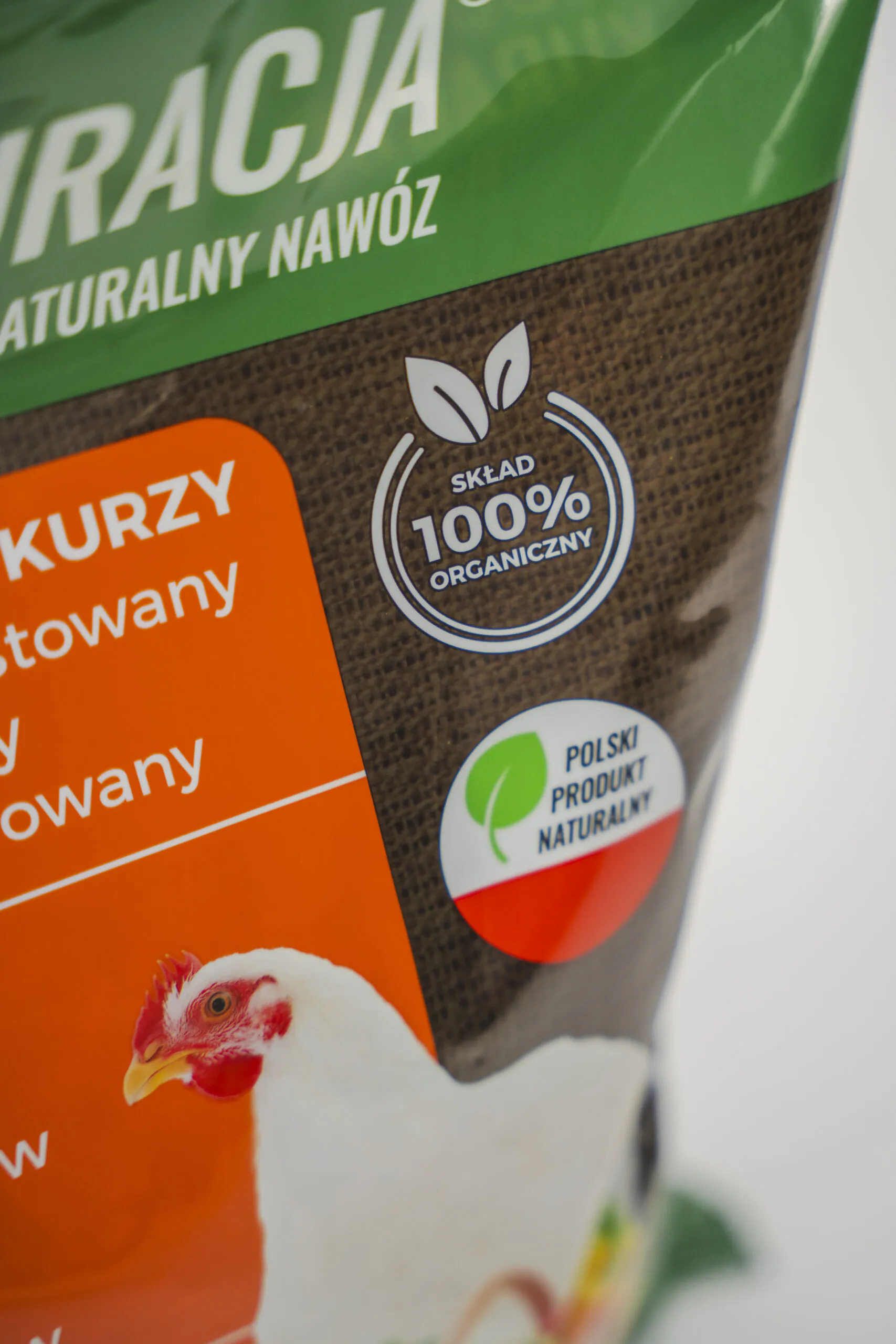 Kurací hnoj organický granulovaný 5L (3,5kg) hnojivo Glebokuracja