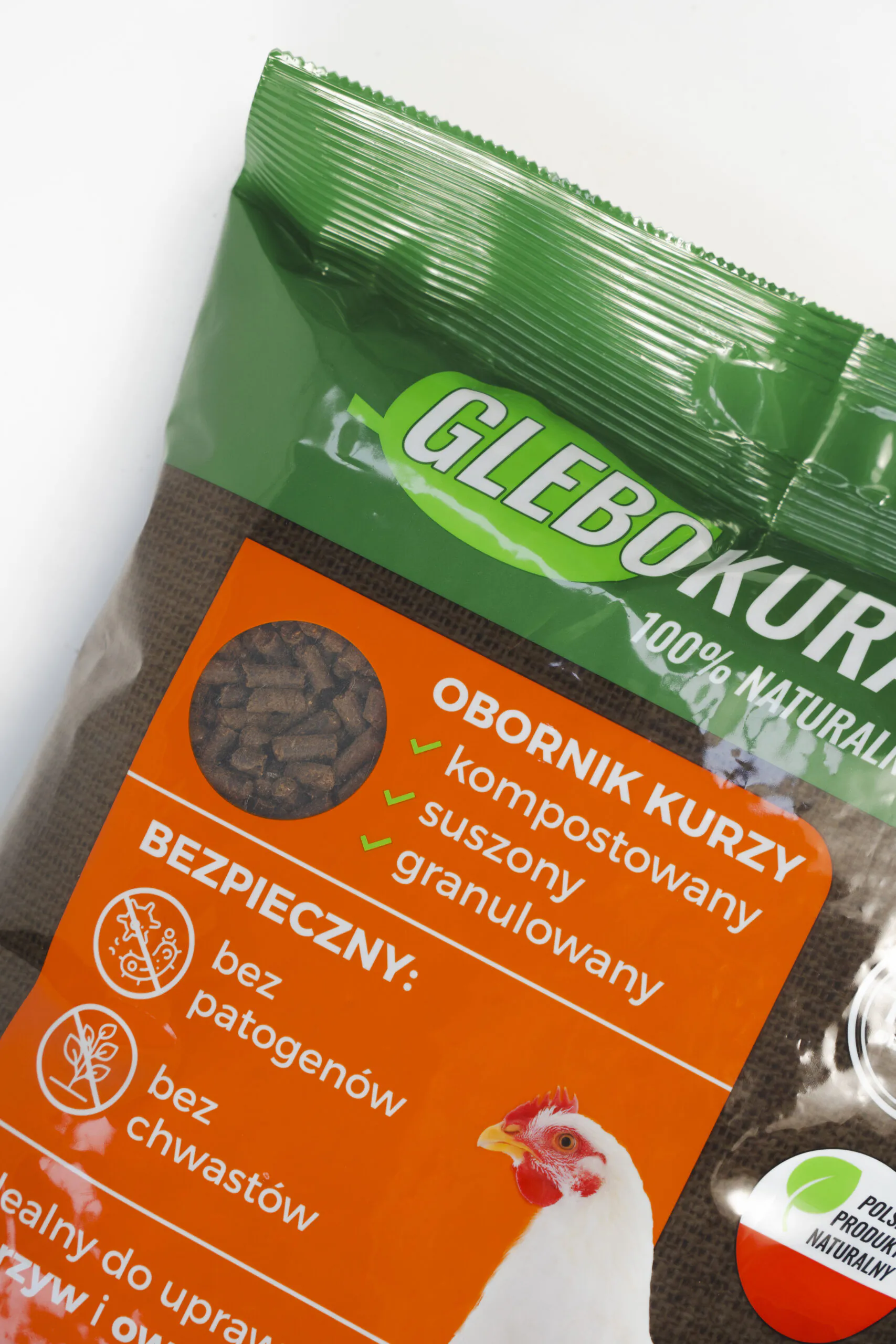 Kurací hnoj organický granulovaný 5L (3,5kg) hnojivo Glebokuracja